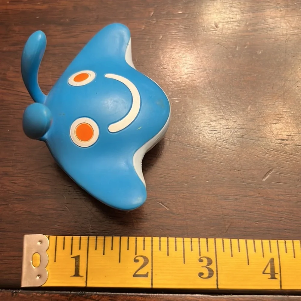 Jakks Pacific Pokemon Mantyke Nintendo PVC hard plastic figure